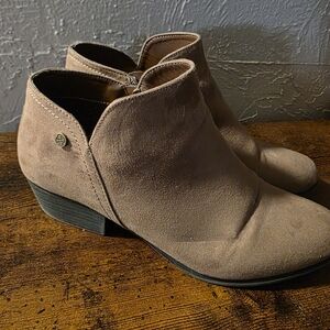 Women's Tan Ankle Boots